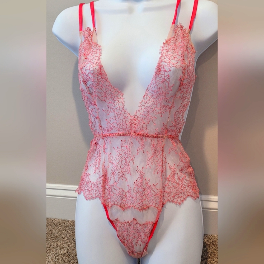Victoria Secret Lingerie NWOT